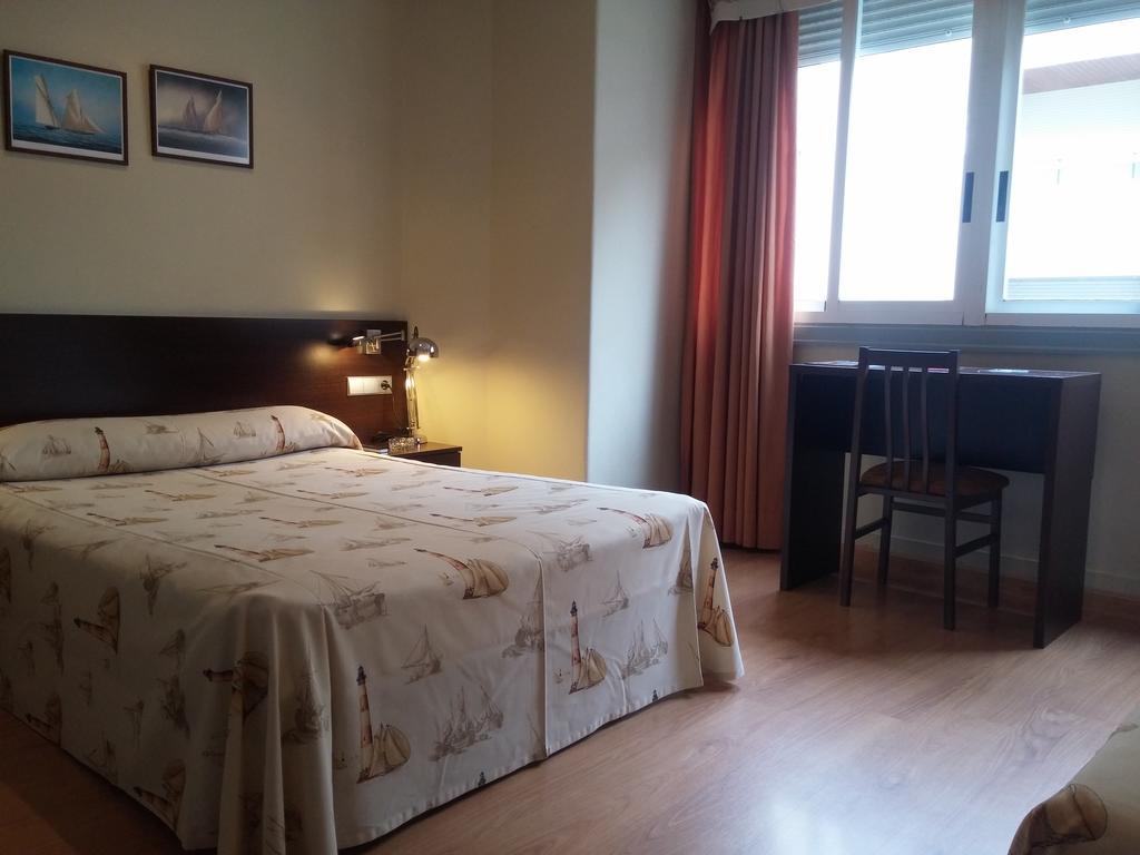 Hotel Nautico Vigo Zimmer foto